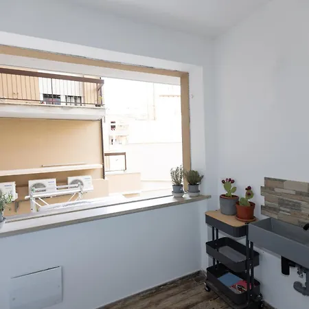 Modern's House Апартаменты Сан-Бенедетто-дель-Тронто