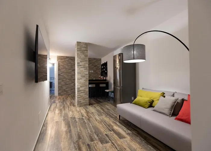 Modern's House *